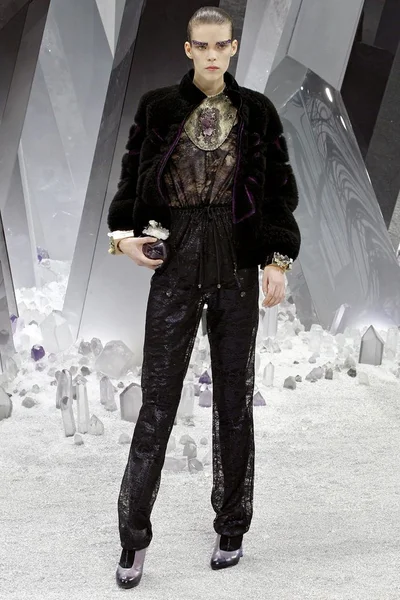 Look 36